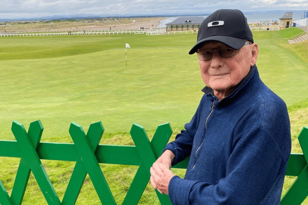 James Tolkan muere a los 94 años de edad 1 James