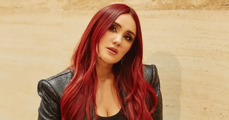 Dulce María da la bienvenida a Fernanda 1 Dulce