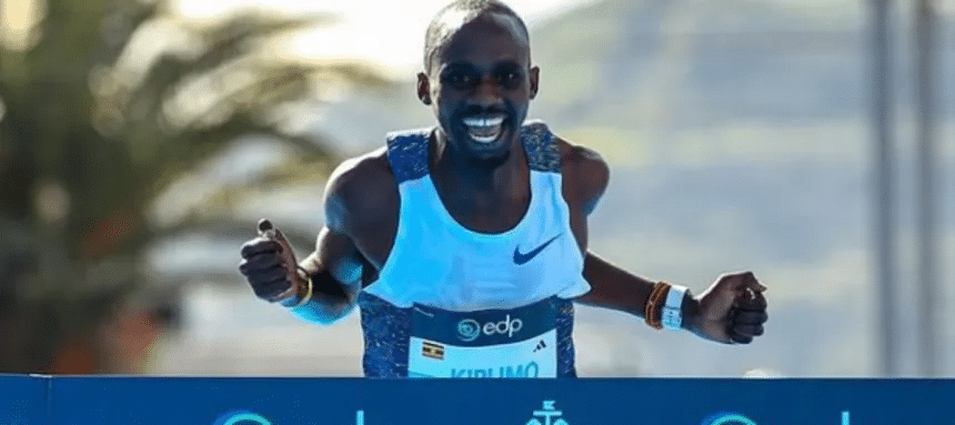 Jacob Kiplimo impone nuevo récord mundial de medio maratón en los Países Bajos 1 image 339