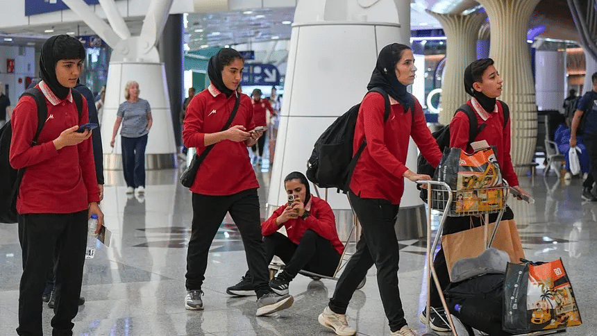 Selección femenina de Irán viajará a Omán en medio de tensiones por solicitudes de asilo 1 image 833