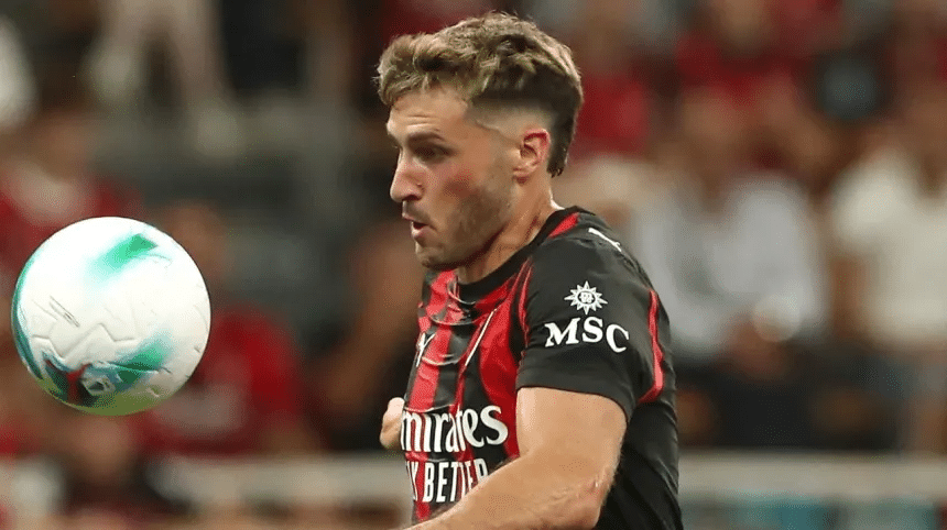 Santiago Giménez se ausenta de la convocatoria nacional por precaución médica del AC Milan 1 image 958