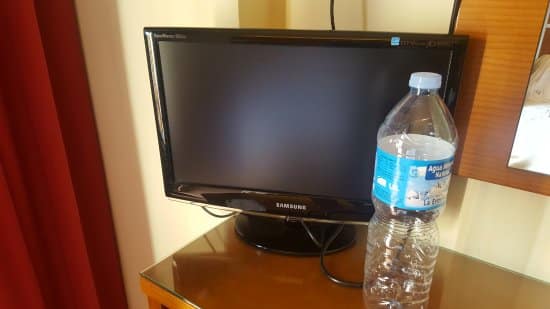 pantalla de tv tan pequena