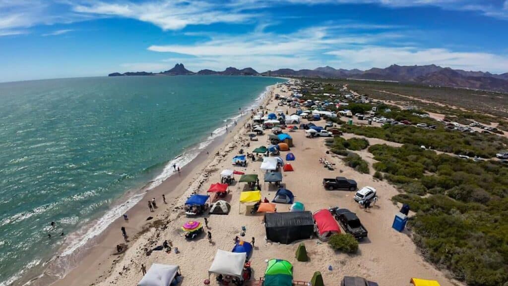 Se registra gran afluencia de visitantes en San Carlos y Miramar 4 106