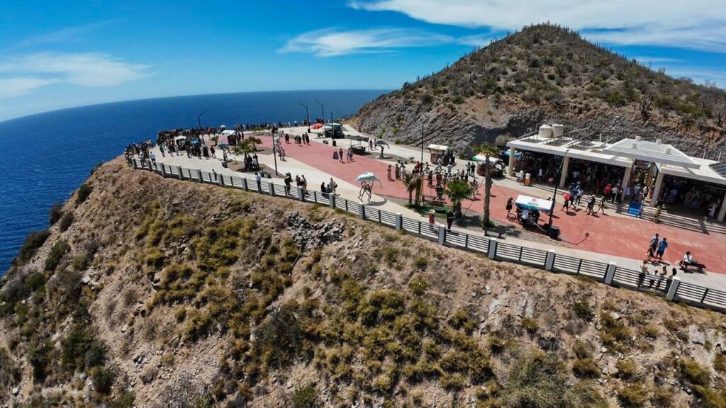 Se registra gran afluencia de visitantes en San Carlos y Miramar 5 107