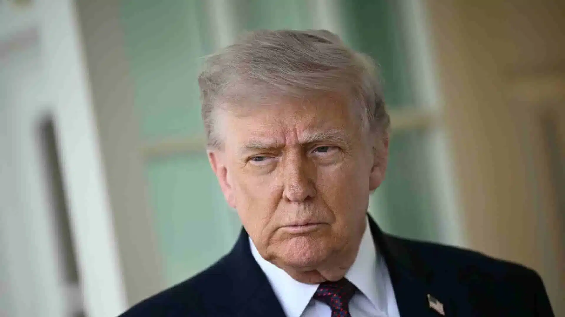 Juez desestima demanda de Trump contra The Wall Street Journal por caso Epstein