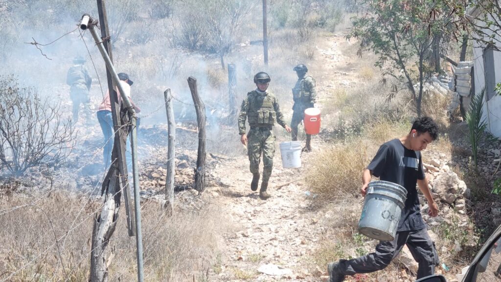 Incendio intencional destruye vivienda 4 156