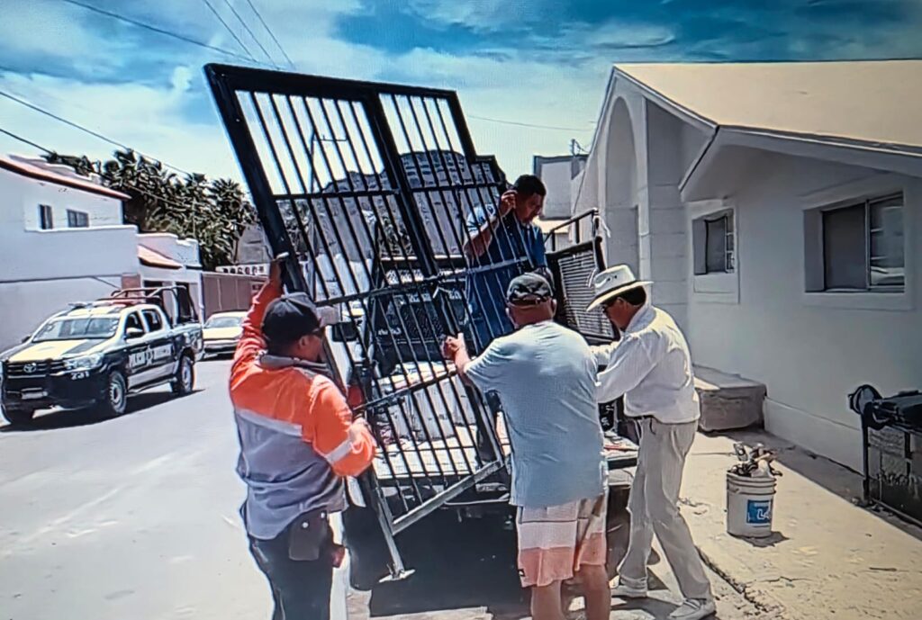 Evita Ayuntamiento instalación de rejas en playa Miramar 8 408