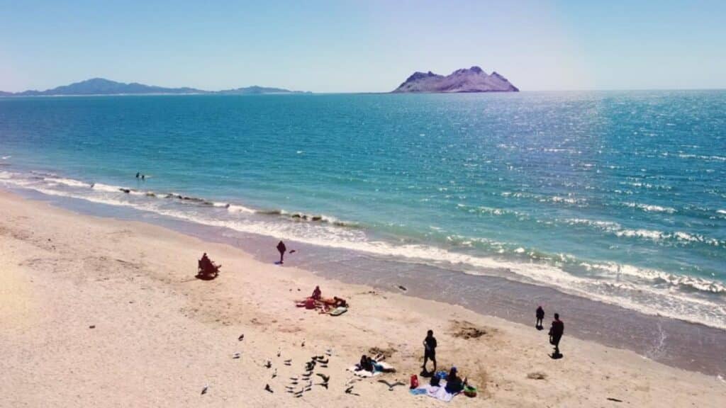 Llama Secretaría de Salud Pública a prevenir accidentes en playas durante Semana Santa 1 647