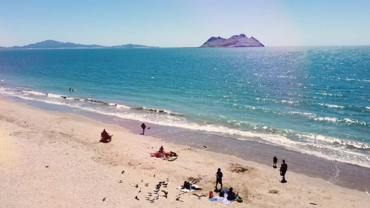 Llama Secretaría de Salud Pública a prevenir accidentes en playas durante Semana Santa