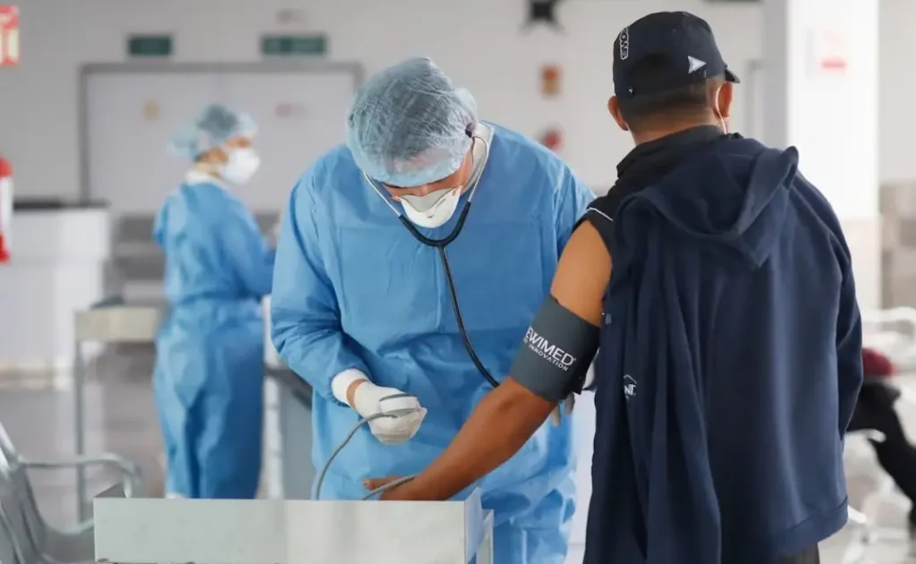 Diputados avalan que SICT construya hospitales 1 7 2