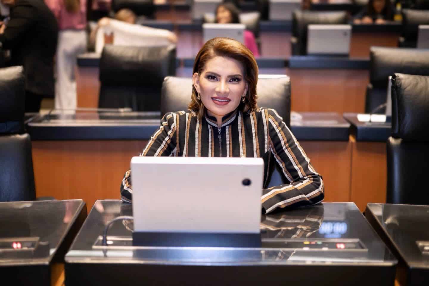 Senadora Lorenia Valles Va Por La Protección De Niñas Y Niños En Redes Sociales