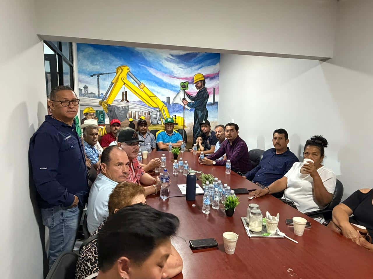 Ayuntamiento de Empalme funge como mediador para acordar precio de aguamala
