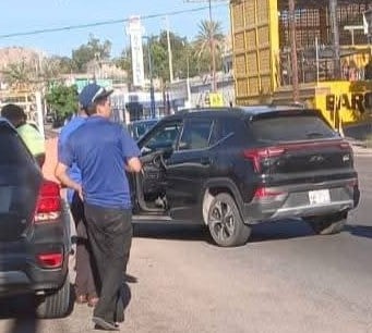 Chocan vehículos en la Calzada 1 FB IMG 1775776820576 1