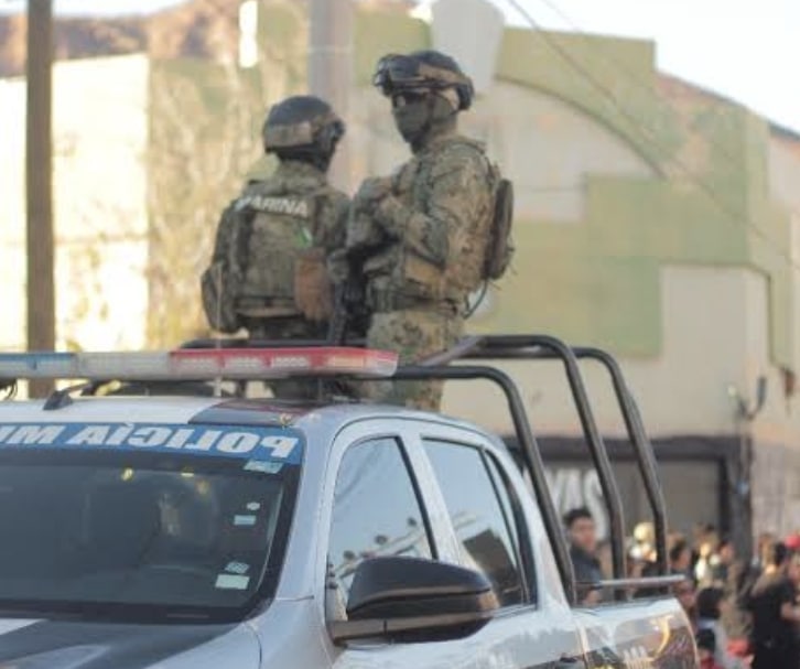 Marino amenaza y agrede a vecino