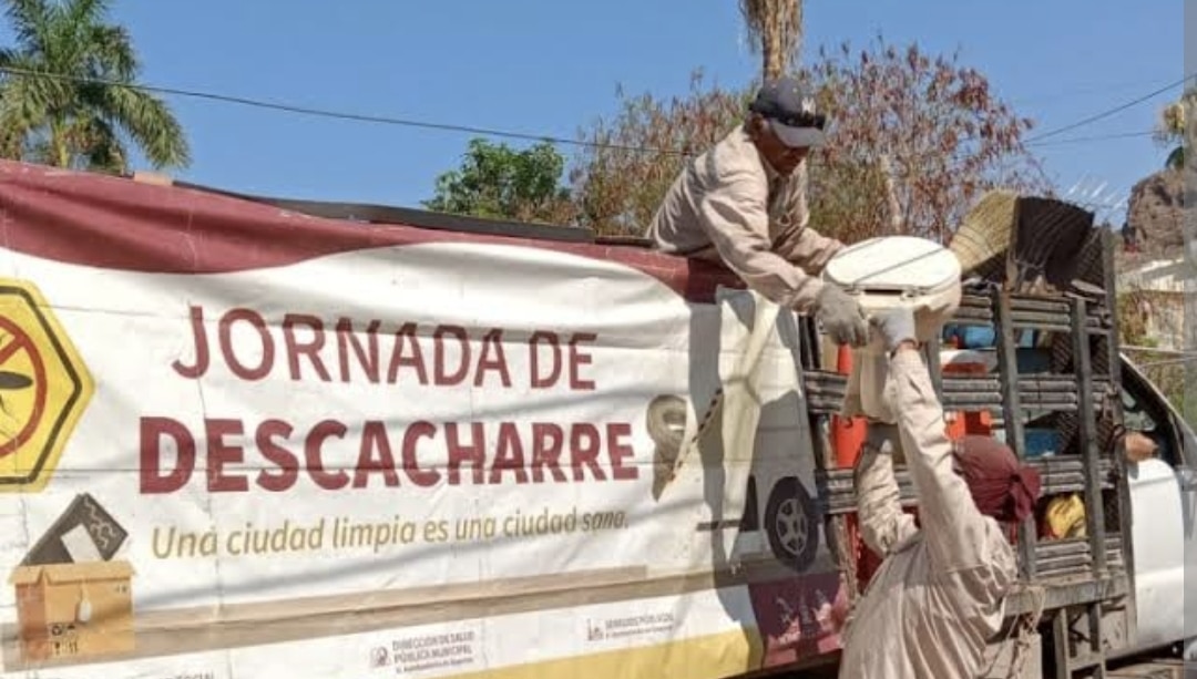 Recolectan 1 ton de cacharros