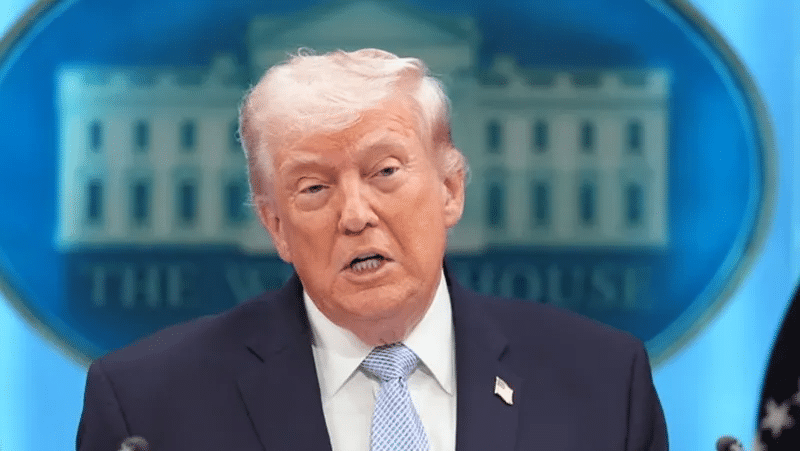 Donald Trump advierte sobre la capacidad de respuesta militar total contra Irán 1 image 186