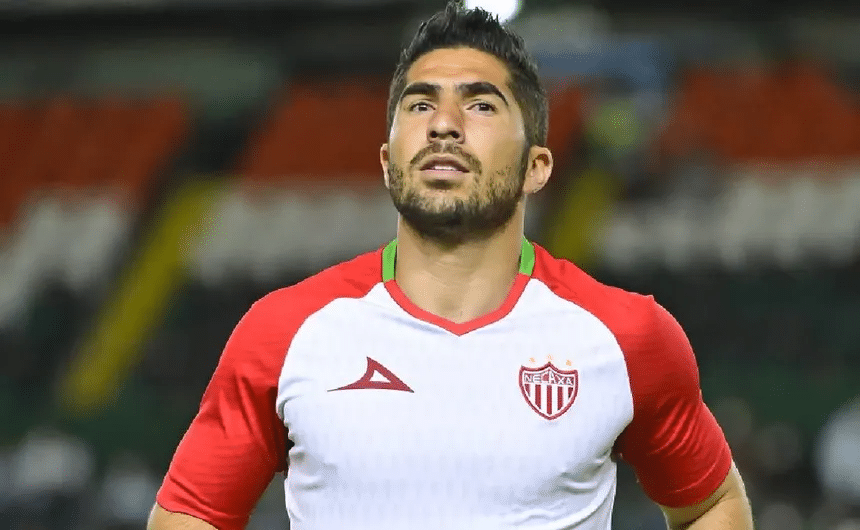 Jair Pereira destaca la labor de Milito en Chivas 1 image 378