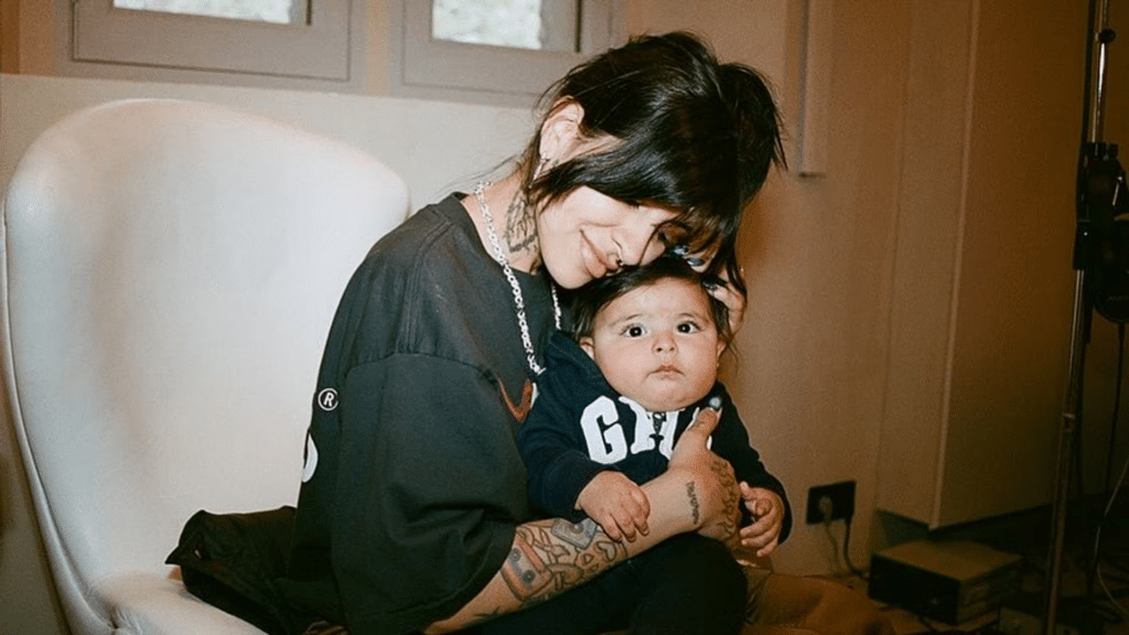 Cazzu obtiene visa para Estados Unidos y viajará con Inti 1 Cazzu