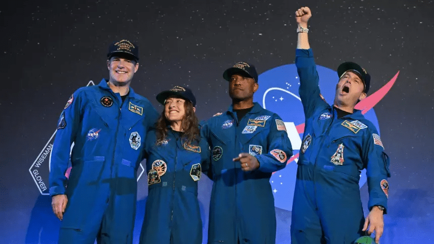 Astronautas de la misión Artemisa dos destacan la unión global 1 image 557