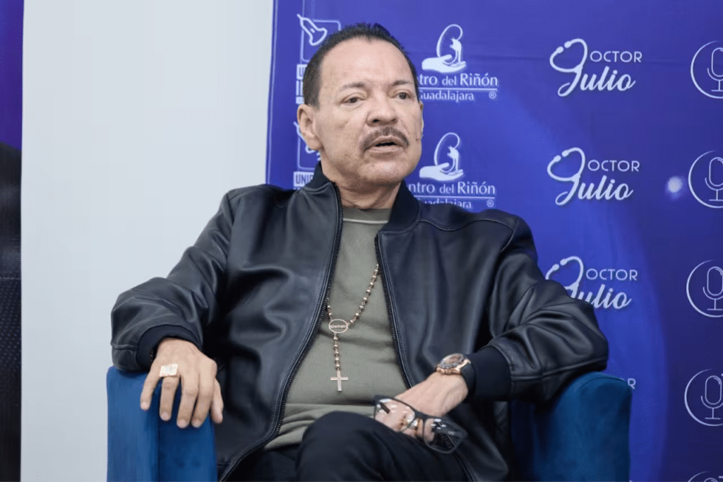 Julio Preciado sufre neumonía por un suero intravenoso 1 Julio