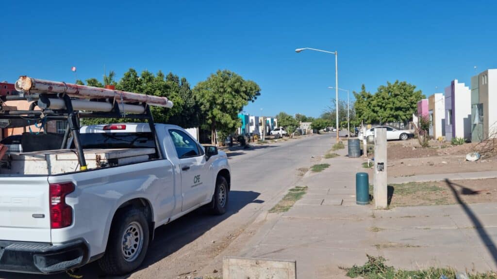 Detectan conexiones ilegales en registro de CFE 1 116