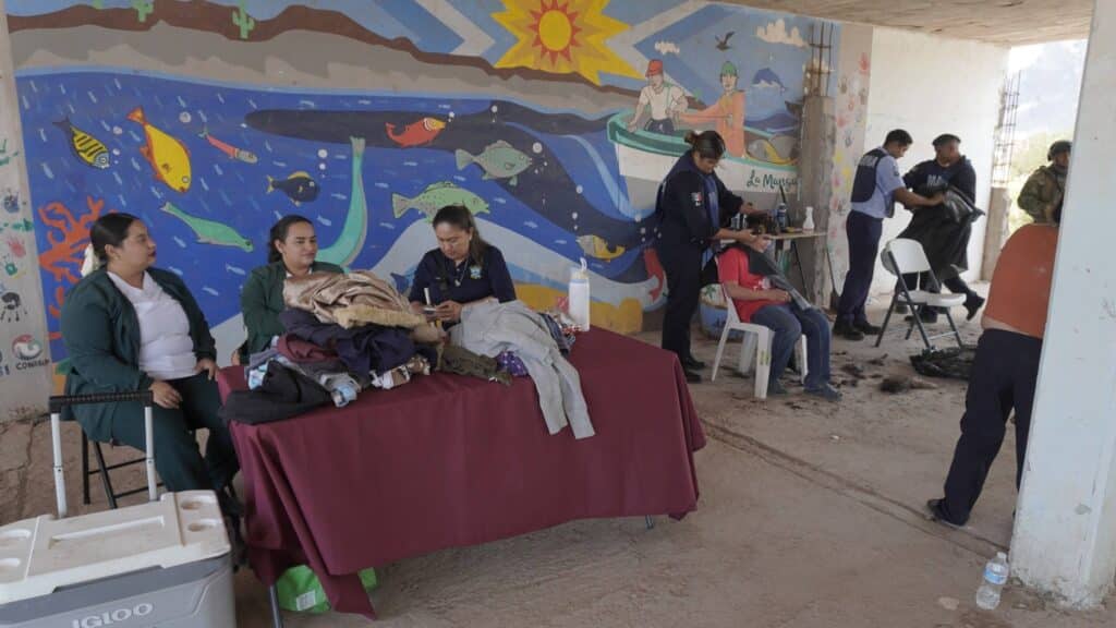 Acercan servicios de salud a comunidades 3 127