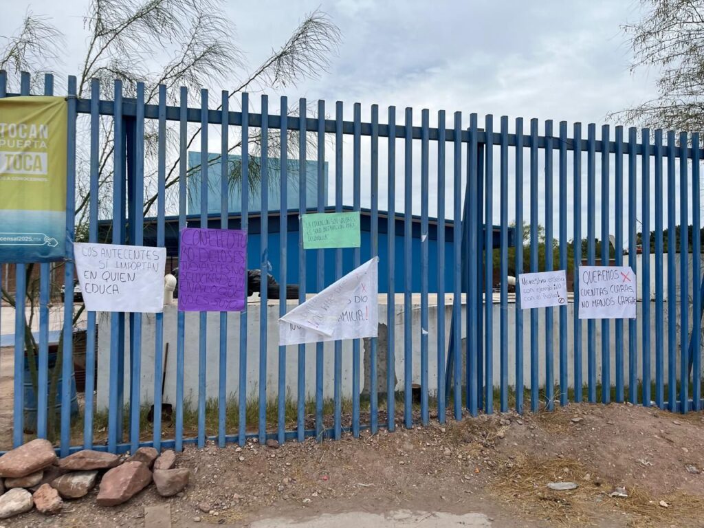 Suspenden a presunto profesor ladrón 1 172