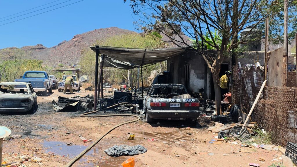 Se intoxica niña de tres años en incendio 5 188
