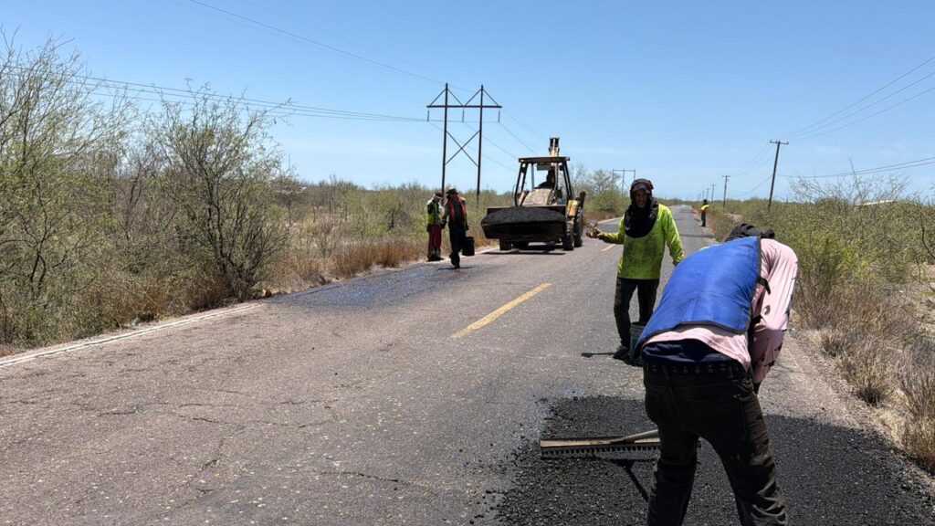 Rehabilitan carretera estatal 85 4 216