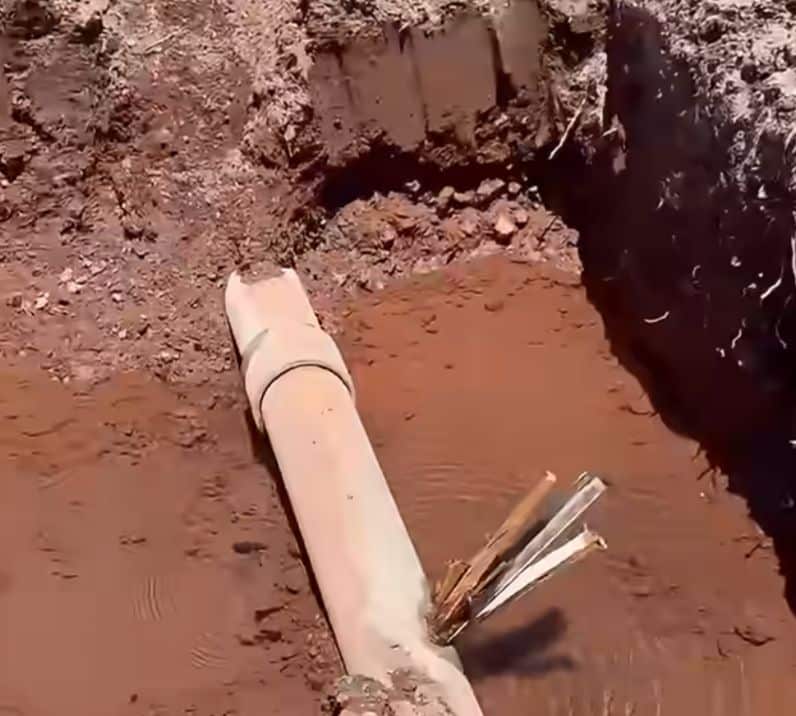 Molestia a residentes de SC arreglo de fuga “patito” de CEA