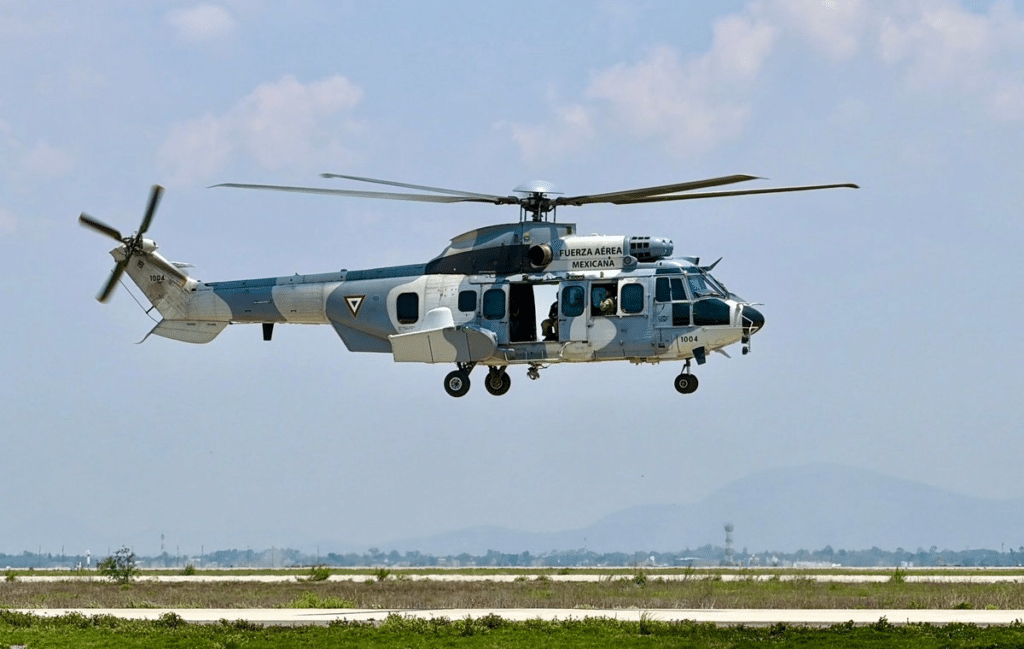 Pilotos de la fuerza aérea muestran su adiestramiento 1 Pilotos