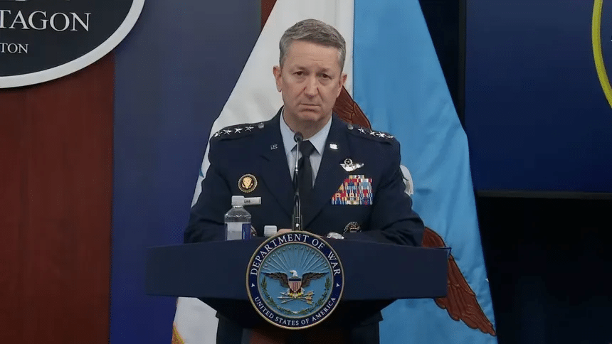 Estados Unidos lanza ataques militares en el sur de Irán bajo el argumento de legítima defensa 1 image