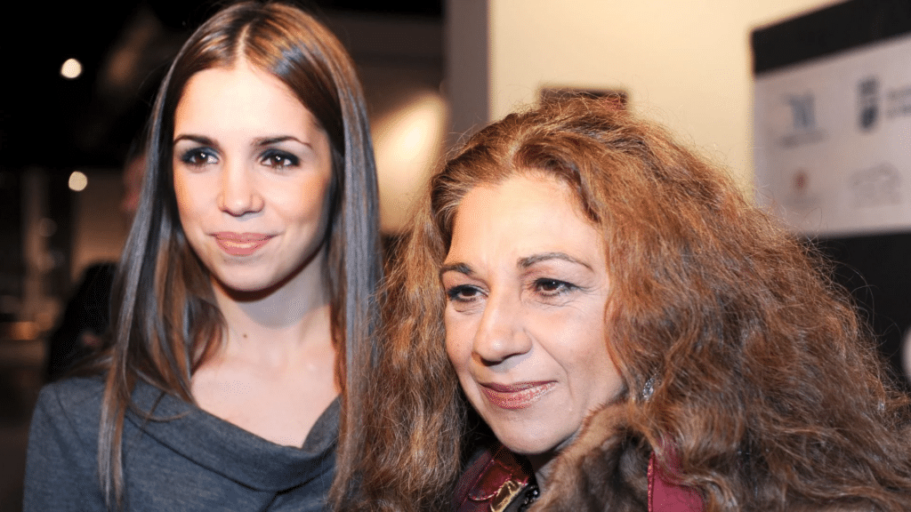 Lolita Flores y Elena Furiase conquistan la capital española 1 Lolita