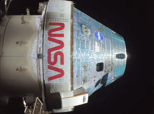 La NASA prueba una maqueta a escala real de la cabina donde habitarán los astronautas que visitarán la Luna en dos mil veintiocho 1 image