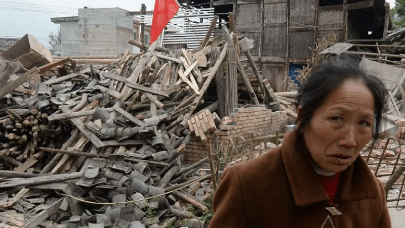 Sismo en China deja víctimas y miles de evacuados 1 image