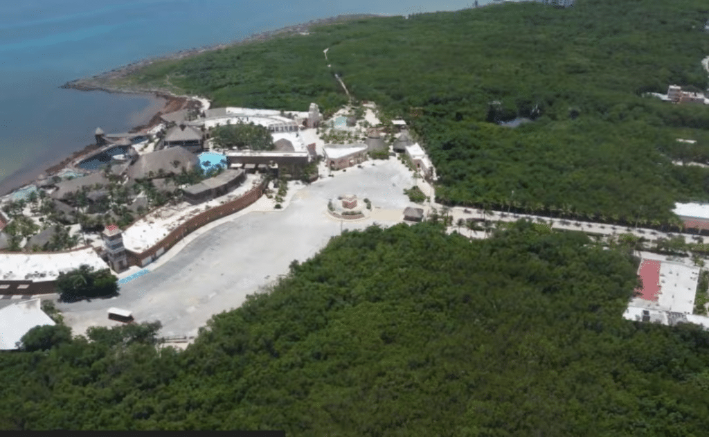 Semarnat frena proyecto turístico en Mahahual 1 Semarnat