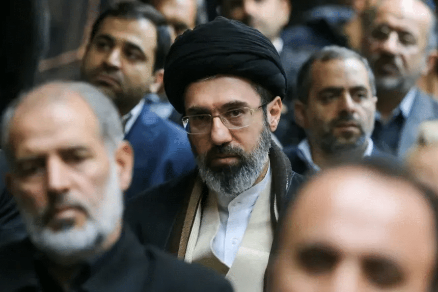 Mojtaba Jamenei prohíbe el envío de uranio enriquecido al extranjero 1 image