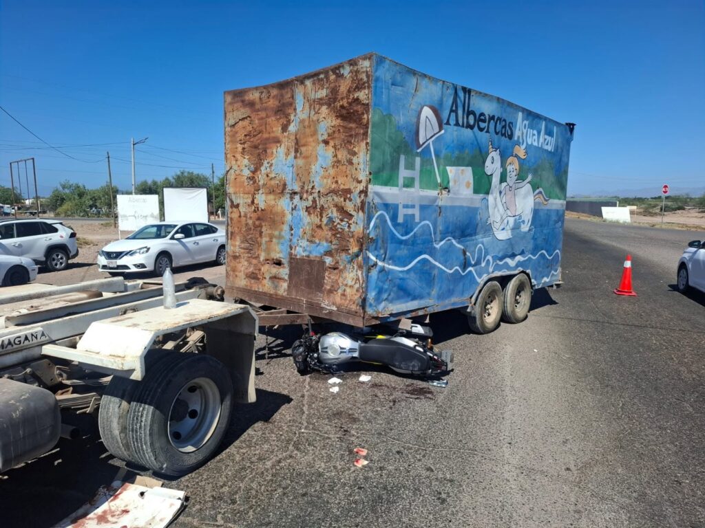 Resultan gravemente lesionados pareja de motociclistas 1 102