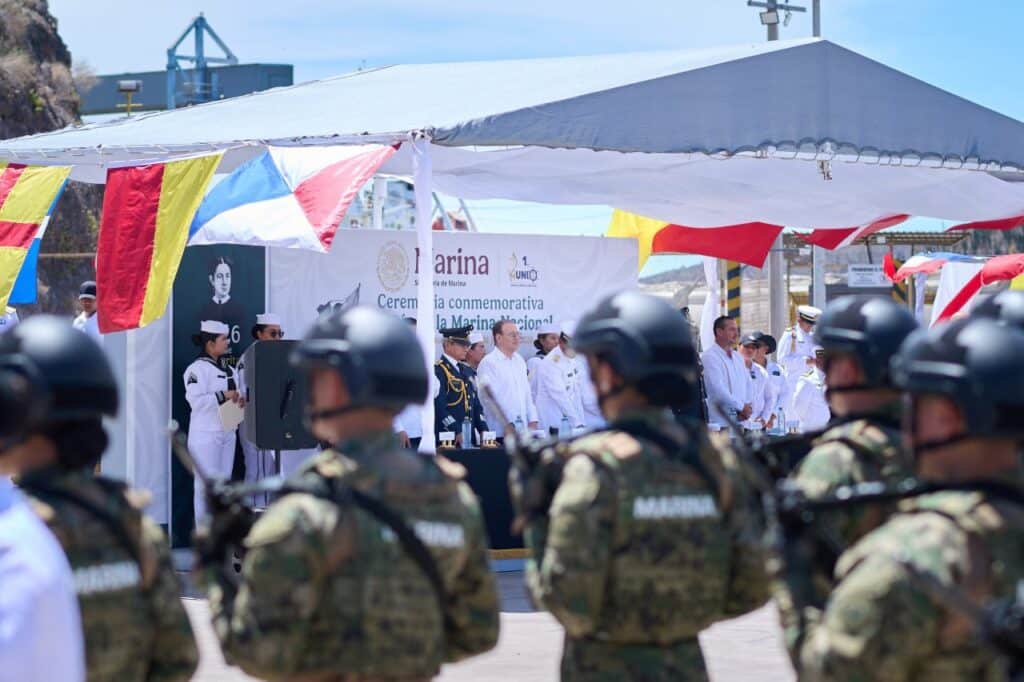 Conmemoran Día de la Marina Nacional en Guaymas 3 11