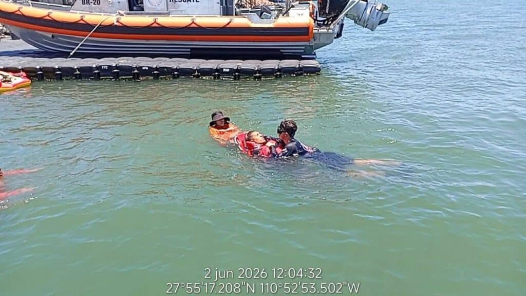 Refuerzan Bomberos capacitación en rescate acuático 2 142