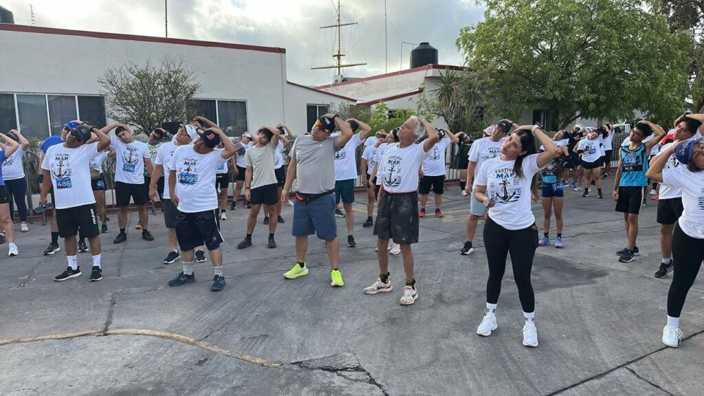 Realiza Semar carrera pedestre 6 163