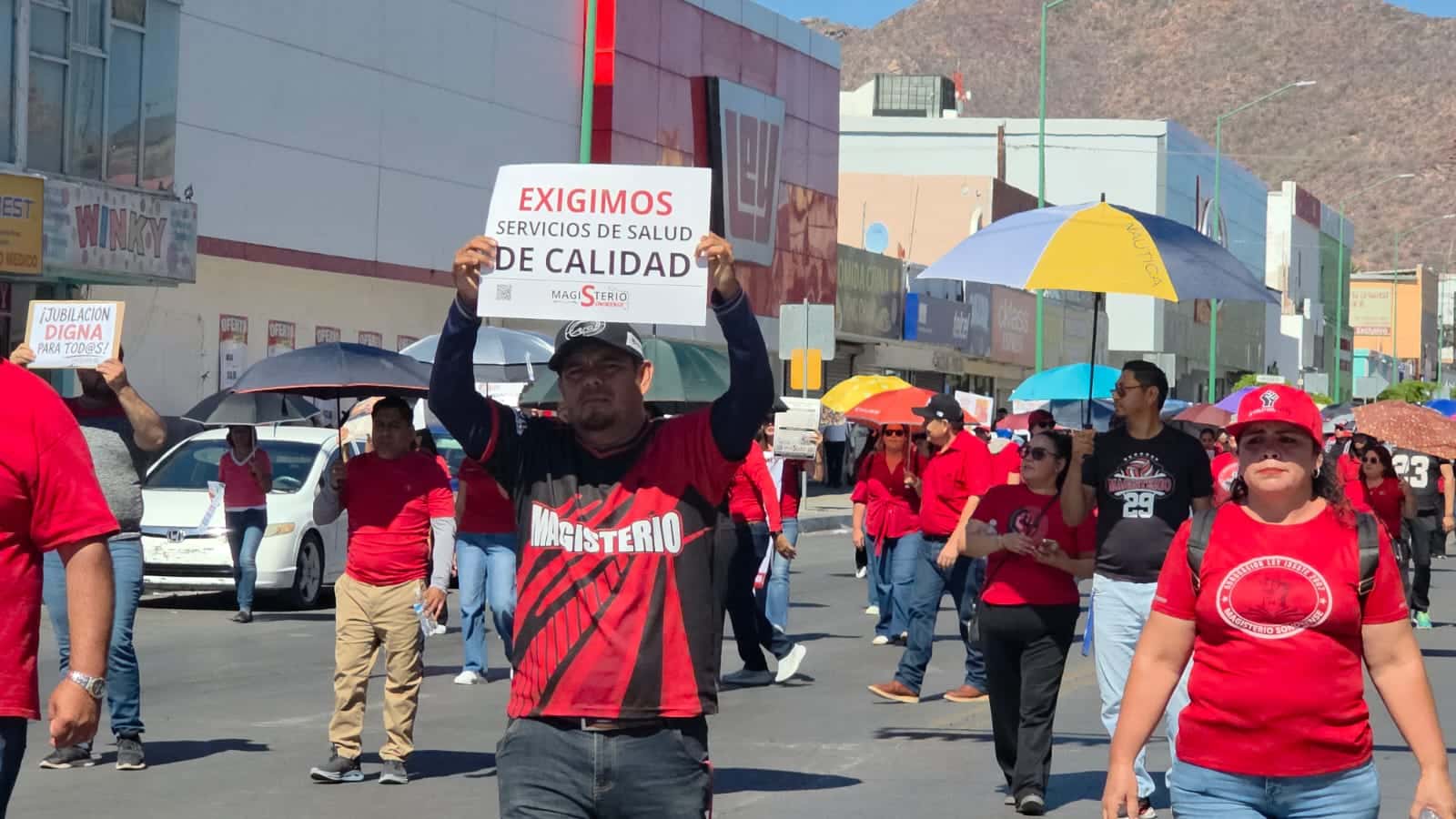 Intensificarán docentes manifestaciones en la región
