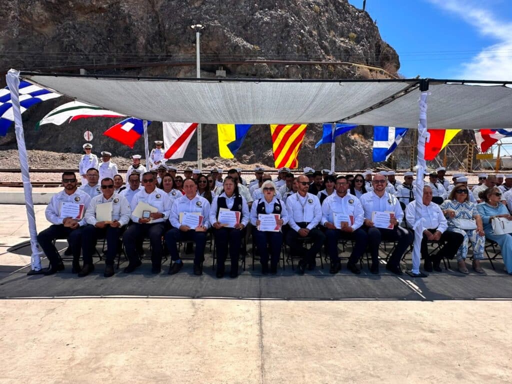 Conmemoran Día de la Marina Nacional en Guaymas 5 22