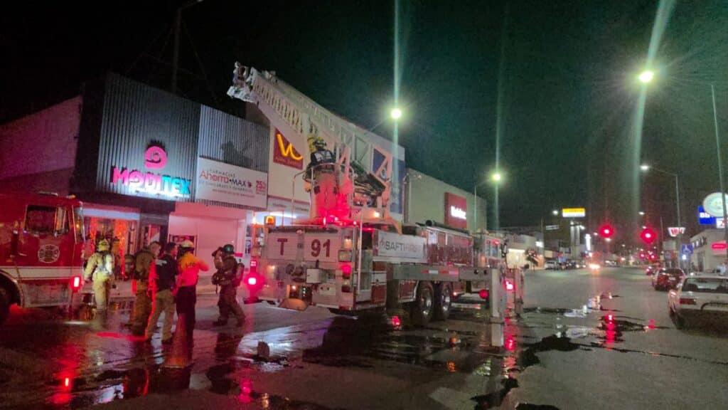 Evitan Bomberos emergencia mayor 1 328