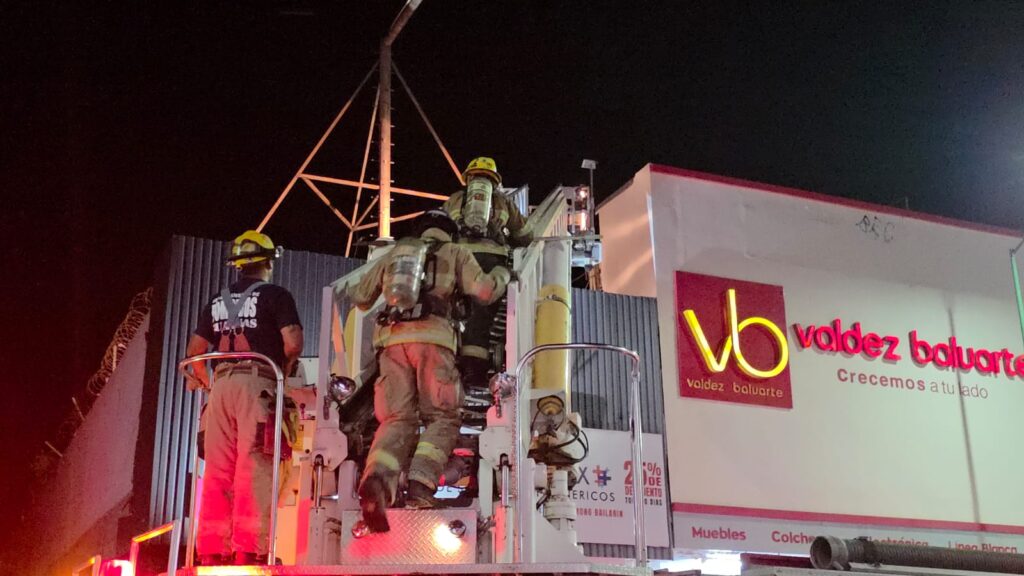 Evitan Bomberos emergencia mayor 12 338