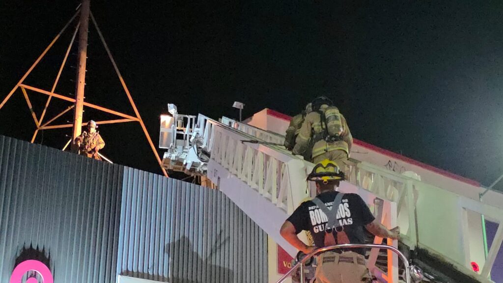 Evitan Bomberos emergencia mayor 15 341