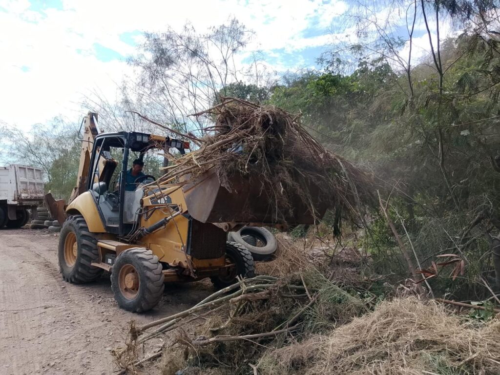 Retiran 327 toneladas de basura de arroyos en Guaymas 4 346