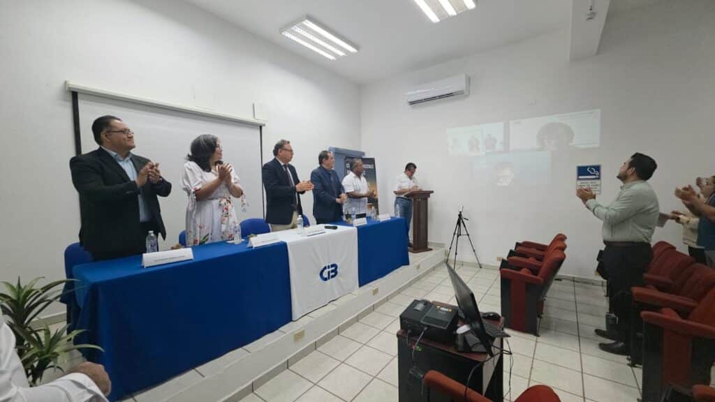 Se inaugura Semana de Posgrado en Guaymas 3 387