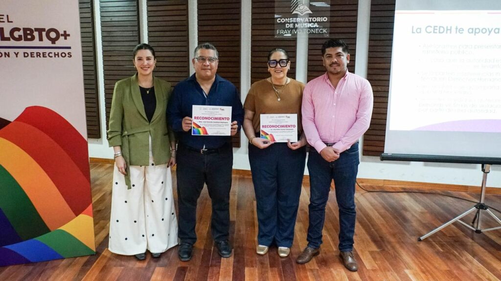 Imparte CEDH taller a funcionarios públicos 1 447