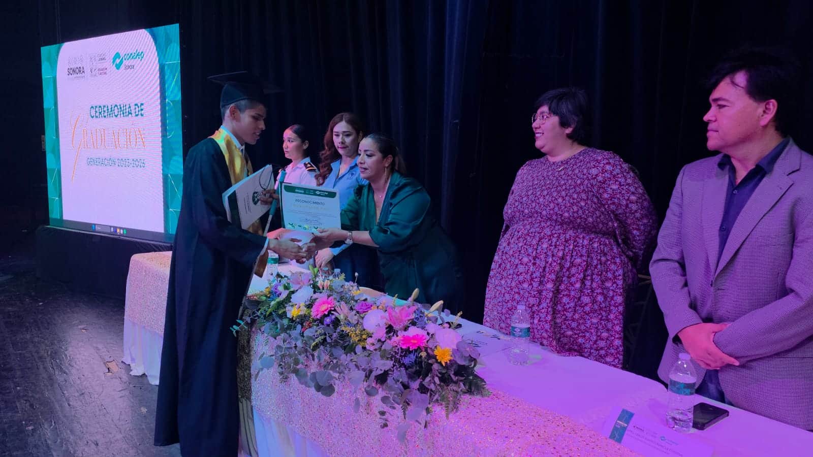 Se realiza graduación de Conalep en Guaymas